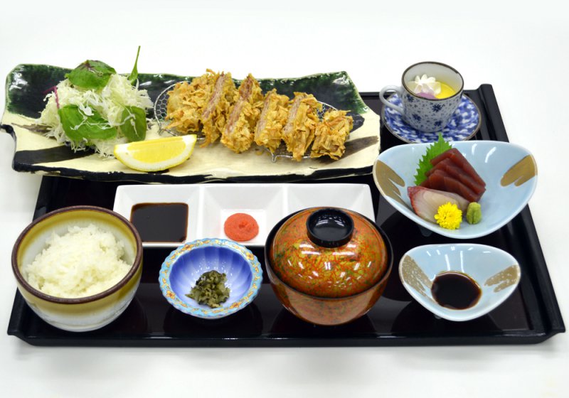 湯葉衣の十二単御膳